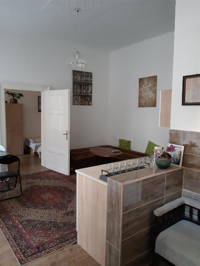 Valentin Apartman Apartment Budapest Ngoại thất bức ảnh